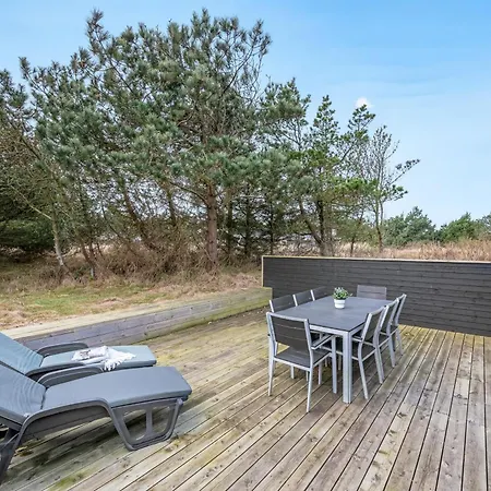 Holiday home With 4 Bedrooms And Large Terrace With Wilderness Bath *